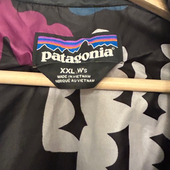 Patagonia women's XXL nano puff - Picture 2 of 5